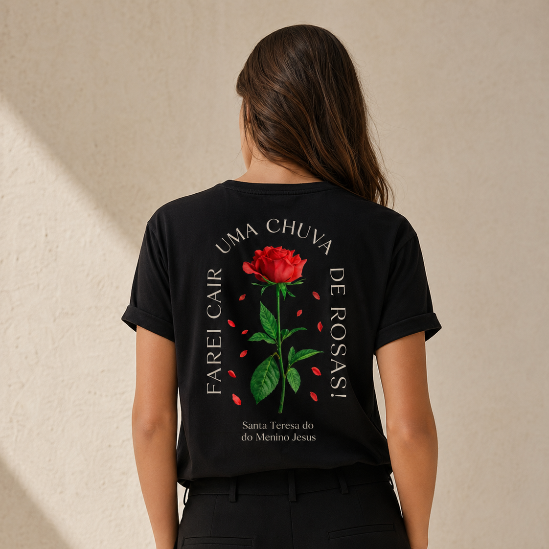 Camiseta Feminina - Chuva de Rosas - REF- 3020